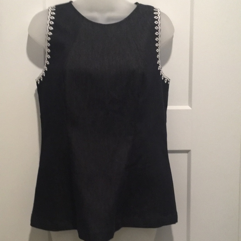 Sleeveless Jens Top, size-XS,Bust is about -35”